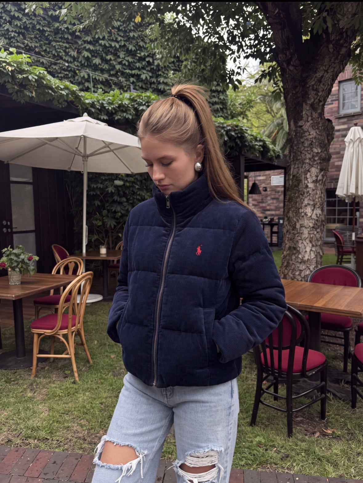 Chaqueta Acolchada de Pana con Cuello Alto