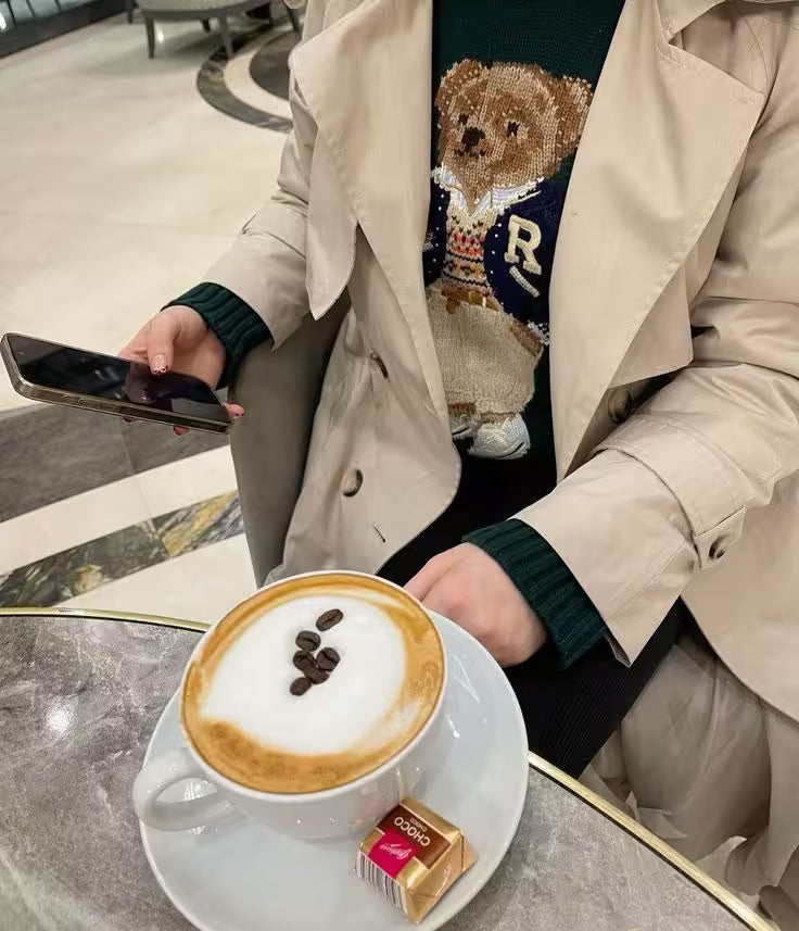 Suéter Polo Bear Varsity Spirit – Women’s Edition